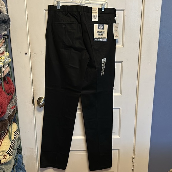 Dockers dress pants - Picture 4 of 9